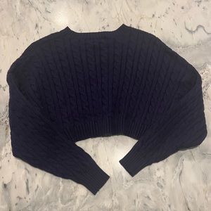 Abercrombie and Fitch. Mavy Cropped Sweater. Size XS